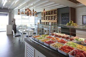 Oleo Cancun Playa All Inclusive Resort