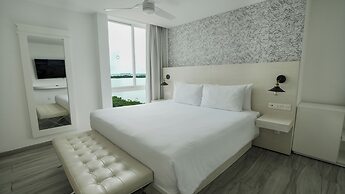 Oleo Cancun Playa All Inclusive Resort