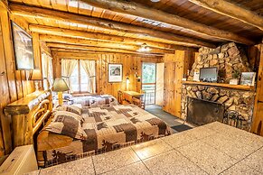 Colorado Bear Creek Cabins