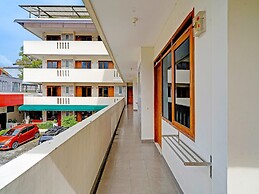 OYO 1699 Verona Residence