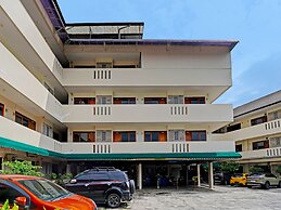 OYO 1699 Verona Residence