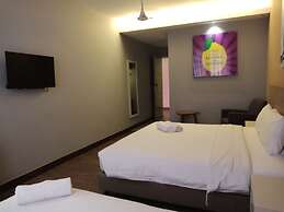 Lemon8 Hotel Apartment