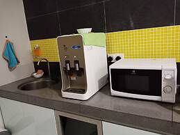 Lemon8 Hotel Apartment