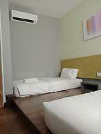 Lemon8 Hotel Apartment