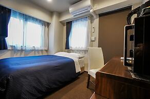 Hotel LiVEMAX Umeda Douyama