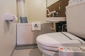 Hotel LiVEMAX Umeda Douyama