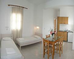 Aglaia Apartments & Studios