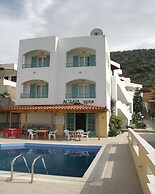 Aglaia Apartments & Studios