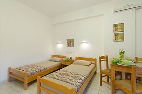 Aglaia Apartments & Studios
