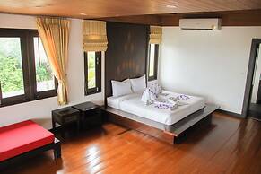 Samui Mekkala Resort