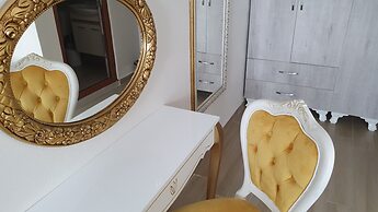 Assos Nazan Motel Restoran Beach