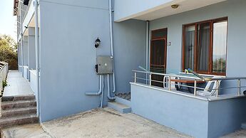 Assos Nazan Motel Restoran Beach