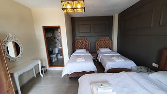 Assos Nazan Motel Restoran Beach