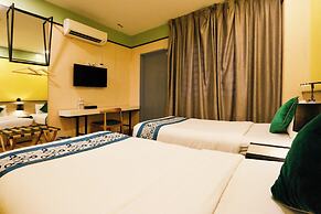 Golden Roof Hotel Seri Iskandar