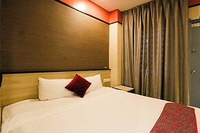 Golden Roof Hotel Seri Iskandar