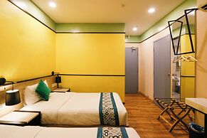 Golden Roof Hotel Seri Iskandar