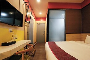 Golden Roof Hotel Seri Iskandar