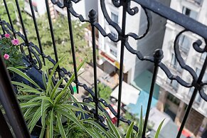 Palazzo Luxury Hotel