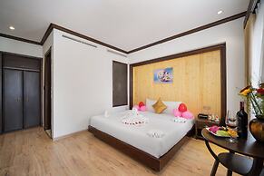 Palazzo Luxury Hotel