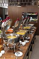 Palazzo Luxury Hotel