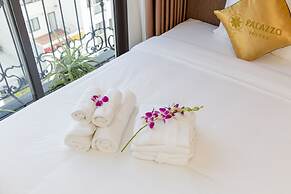 Palazzo Luxury Hotel