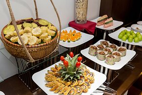 Palazzo Luxury Hotel