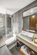 Palazzo Luxury Hotel