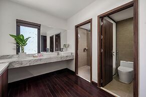 Palazzo Luxury Hotel