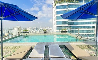 Palazzo Luxury Hotel