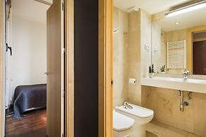 My Space Barcelona Executive Apartments Center