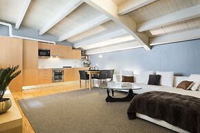 My Space Barcelona Executive Apartments Center