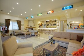 Panorama Hotel Apartments