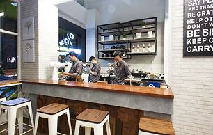 MaxOneHotels at Dharmahusada - Surabaya