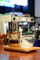 MaxOneHotels at Dharmahusada - Surabaya