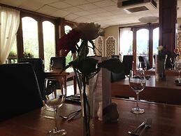 White Waters Country Hotel