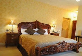 White Waters Country Hotel