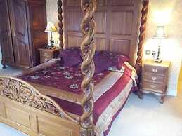 White Waters Country Hotel