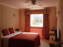 White Waters Country Hotel