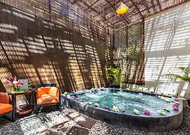 Sakmut Boutique Hotel