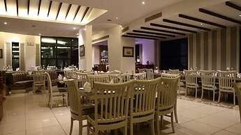 Gemini Continental Lucknow