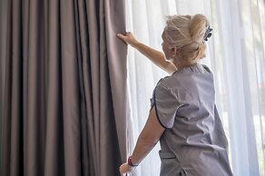 Dionysos Hotel & Suites