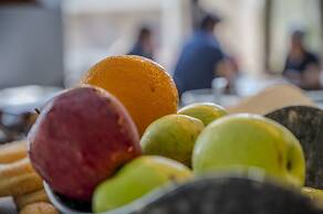 Dionysos Hotel & Suites