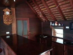 Rim Nam Kong Homestay & Campsite