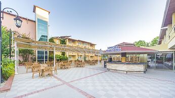Lonicera Resort & Spa Hotel