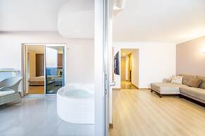 Lonicera Resort & Spa Hotel