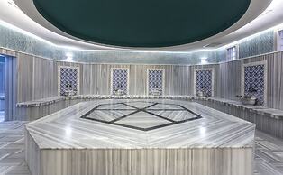 Lonicera Resort & Spa Hotel