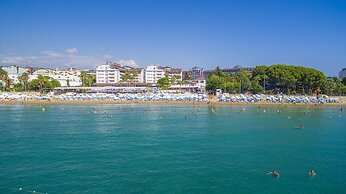 Lonicera Resort & Spa Hotel