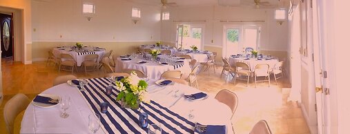 Cayuga Lake Inn Ithaca Hotel Alt 