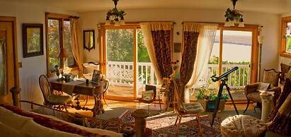 Cayuga Lake Inn Ithaca Hotel Alt 