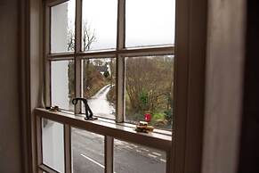The Brown Horse Inn
